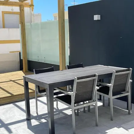 Charming Of Olhao * Bicas